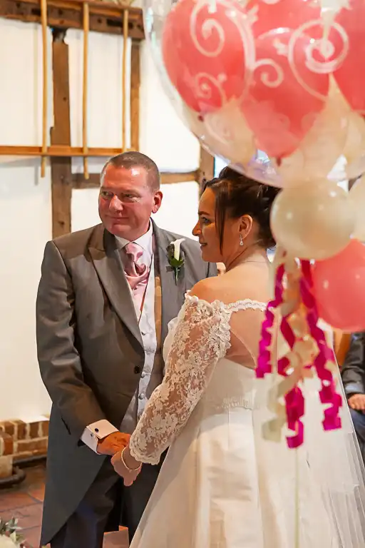 Wedding photography at Kingfisher Hotel, Bedford