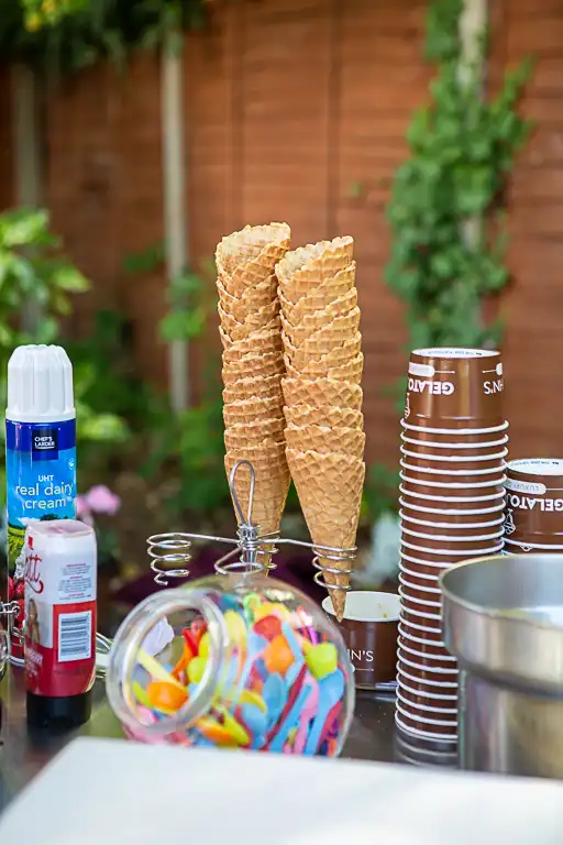 Wedding photography at Kingfisher Hotel, Bedford