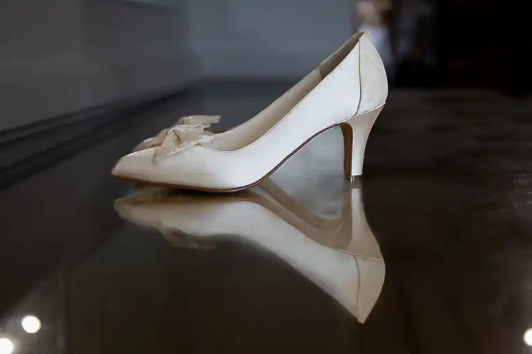 Wedding photography at Tewin Bury Farm, Welwyn