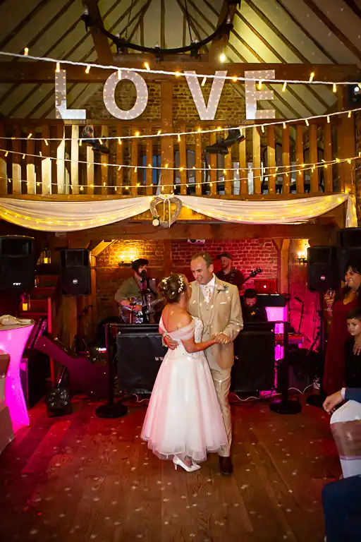 Wedding photography at Tewin Bury Farm, Welwyn